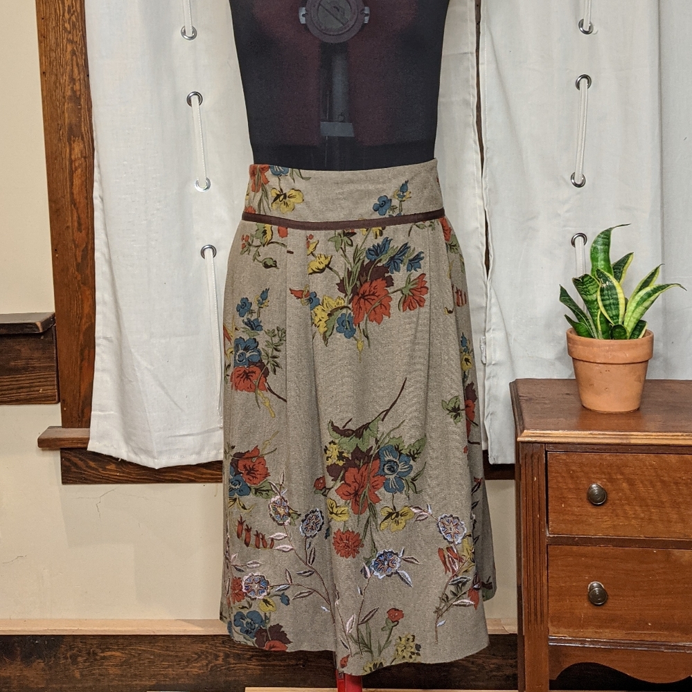 CAbi floral embroidered midi skirt 10